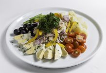 สุดยอดความอร่อยกับบุฟเฟ่ต์มื้อค่ำหลากสไตล์ทุกคืนวันพฤหัสบดี, ศุกร์ และเสาร์ ณ ห้องอาหาร ดิ ออร์ชาร์ด โรงแรมแคนทารี เบย์, ศรีราชา