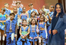 คุณอัทธนีย์ ควง นักแสดงเด็ก ร่วมเดินพรมแดง Kazz Awards ปีที่ 7 สร้างแรงบันดาลใจเยาวชน