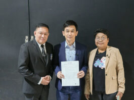 “หอมเกศ” ยืดหยัดเคียงข้างผู้บริโภค! “ชมพู สุทธิพงษ์” รุดแจ้งความหลังถูกมิจฉาชีพทำลายชื่อเสียง ประกาศชัด “ไม่มีนโยบายชวนลงทุน” แนะสั่งซื้อผ่านช่องทาง Official เท่านั้น